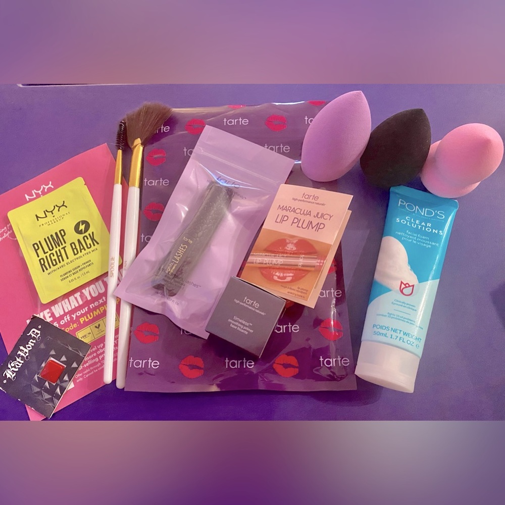 NWT Makeup Mini Set (11)
